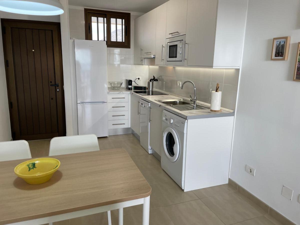 Achacay Sunset Apartment Los Cristianos  Exterior foto
